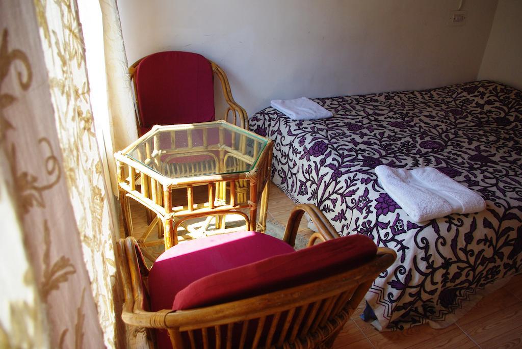 Himalaya House Hotel Pahalgam Room photo