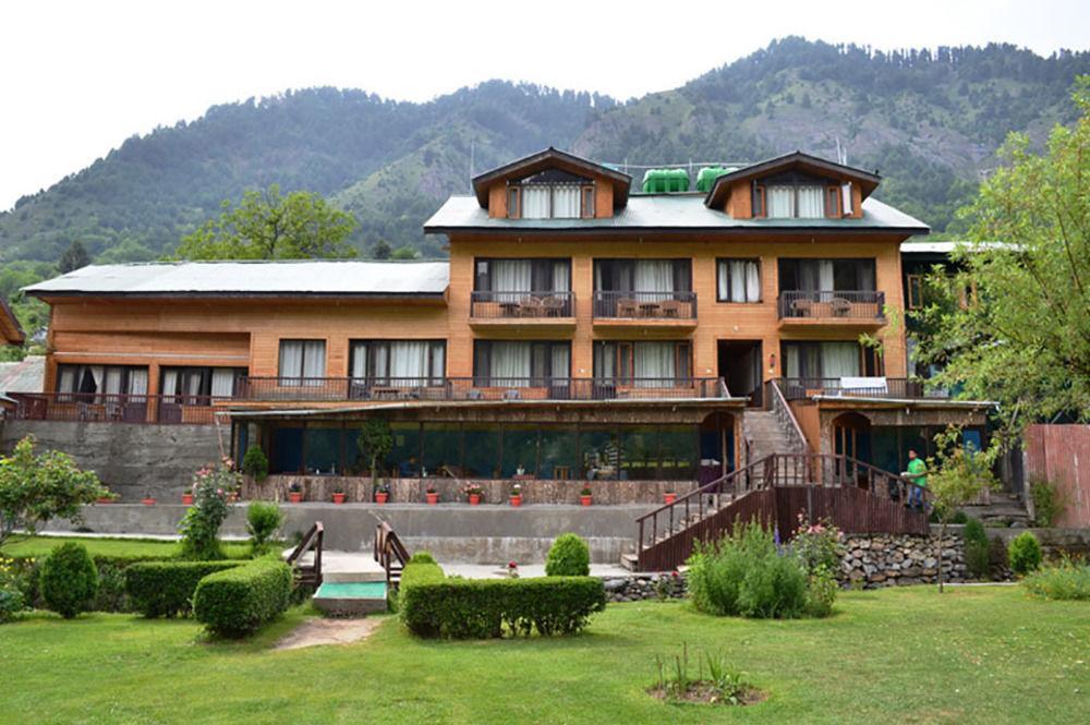 Himalaya House Hotel Pahalgam Exterior photo