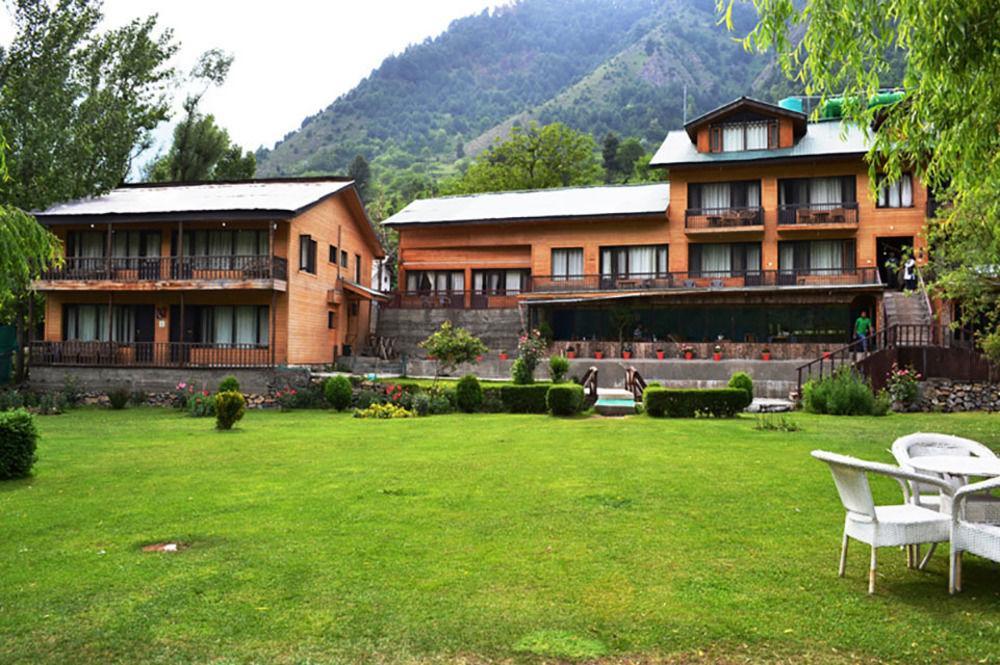 Himalaya House Hotel Pahalgam Exterior photo
